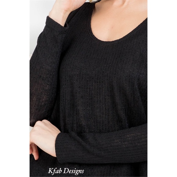 ❤️LAST ONE! Super Soft Ribbed Flowy (Wardrobe Staple) Black Top! - Picture 6 of 6